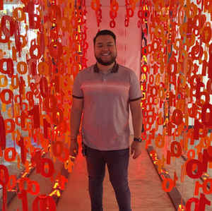 Meet your Posher, Eric